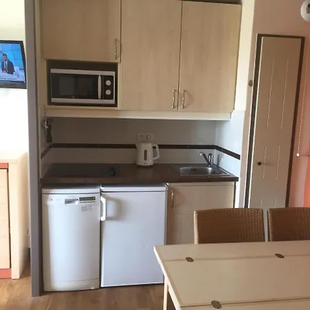 Cap Esterel : 2 Pieces Rez De Jardin Mer - C4 279la Apartamento
