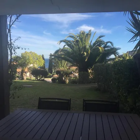 Apartamento Cap Esterel : 2 Pieces Rez De Jardin Mer - C4 279la Saint-Raphaël