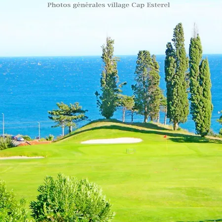 Cap Esterel : 2 Pieces Rez De Jardin Mer - C4 279la * Saint-Raphaël